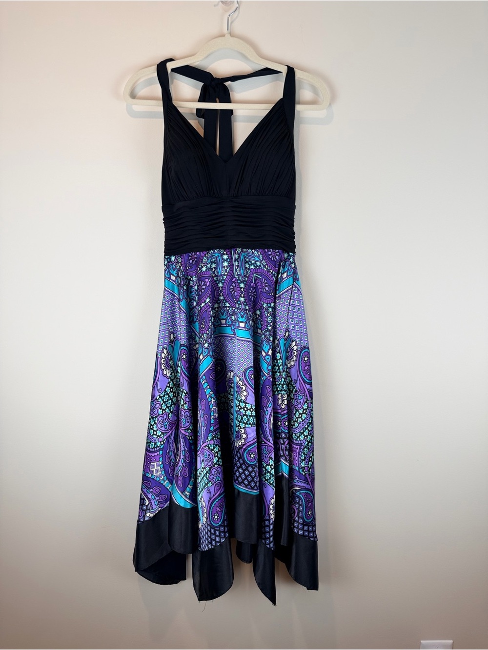 Signature by Sangria Black & Purple Paisley High-Low Halter Dress size 10